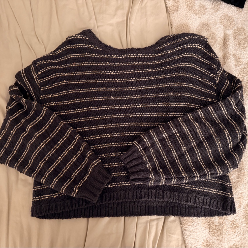Billabong Black and Cream Striped Sweater